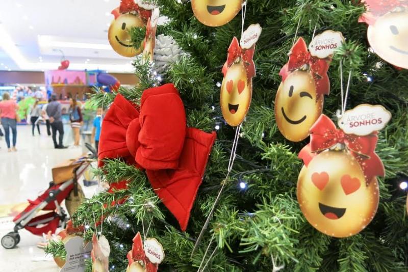 Árvore dos Sonhos do Nações Shopping vai presentear 200 crianças