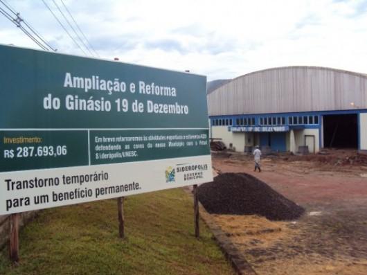 Reta final de obras em ginásio de Siderópolis
