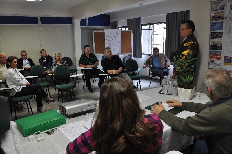 Acélio Casagrande apresenta encaminhamentos ao Hospital São Donato