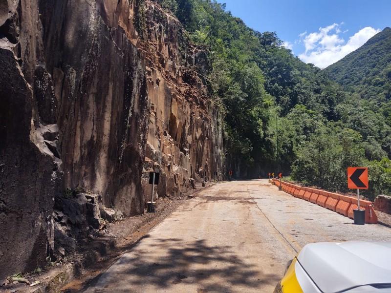 Pista limpa e trânsito liberado na Serra do Rio do Rastro