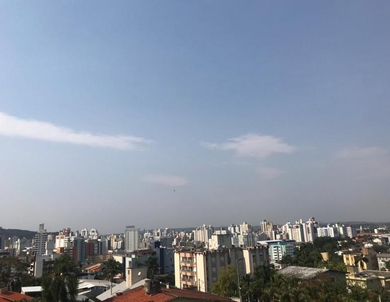Após temperaturas elevadas, chuva volta à região Sul de Santa Catarina