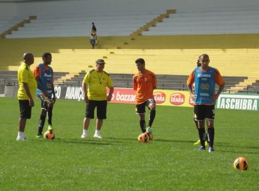 Com duas mudanças, Tigre está definido para enfrentar o Goiás