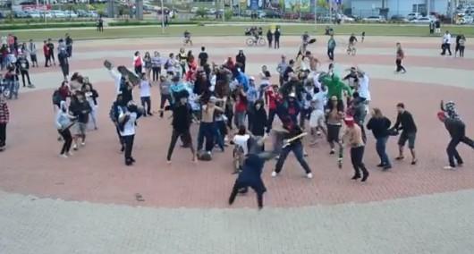 Harlem Shake reúne 100 jovens no Parque das Nações, em Criciúma