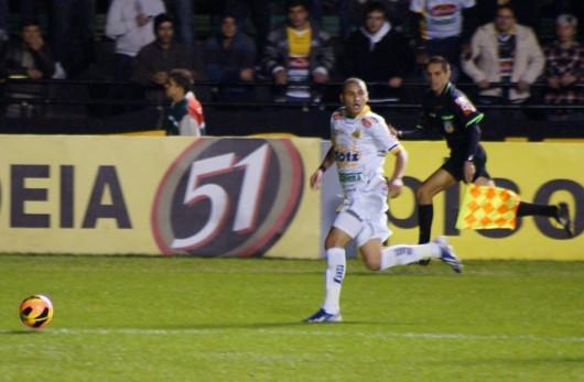 “Vou ficar no Criciúma”, assegura WP9