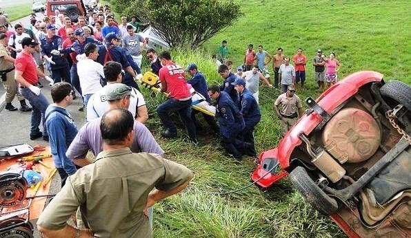 Colisão frontal mata uma motorista e deixa outra ferida nesta manhã