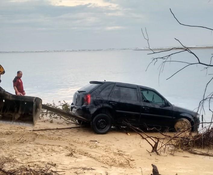 Mãe é presa após acidente de trânsito que vitimou criança de 2 anos em Balneário Rincão 