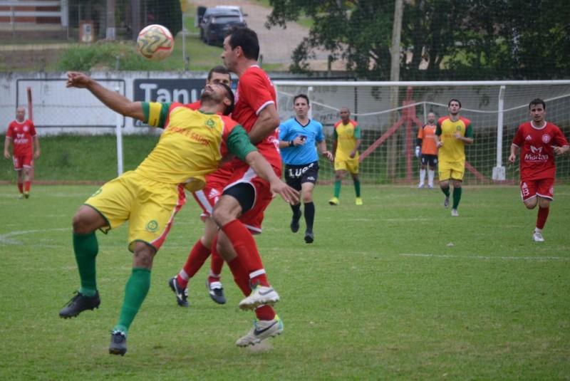 Araranguá e Turvo vão decidir a segunda divisão do regional da Larm