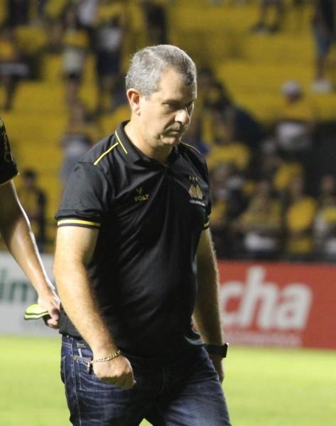 'Não esperávamos sofrer hoje, mas tivemos um baque. É uma lição para outros jogos', avalia Tencati