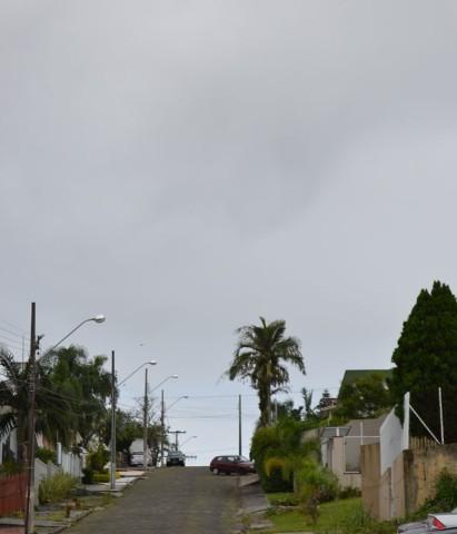 Alta temperatura dá trégua no fim de semana