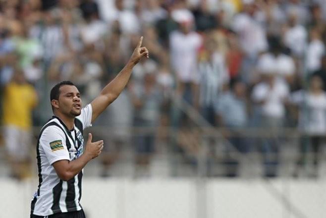  Tigre encaminha contratação de mais três jogadores