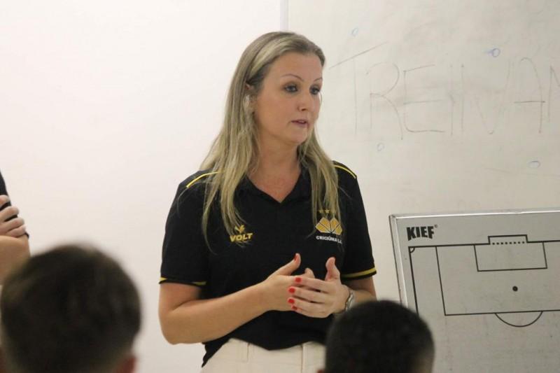 Psicóloga do Criciúma fala sobre pré-temporada e preparação mental dos atletas