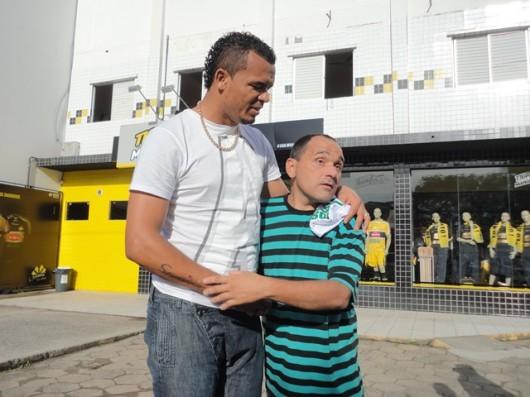 Artilheiro tricolor se reapresenta normalmente no Majestoso