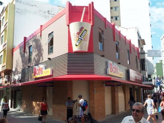 Em poucos dias, nova loja do Bob's estará aberta à população