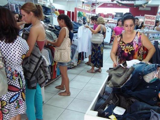 Procon alerta: lojas não são obrigadas a trocar mercadorias sem defeitos