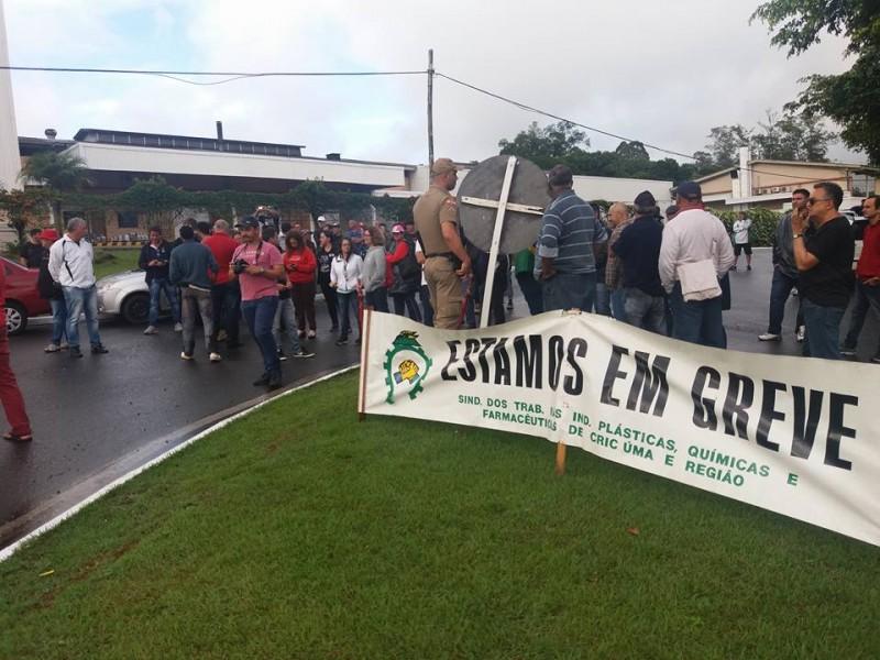 Greve dos químicos não é abusiva ou ilegal, sentencia o TRT
