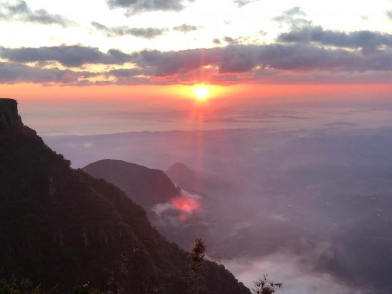 Fim de semana de sol e temperaturas mais baixas no sul de Santa Catarina 
