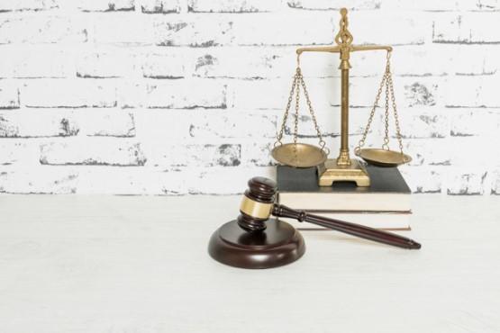 Covid justifica suspensão de posse de mulher aprovada em primeiro lugar em concurso público