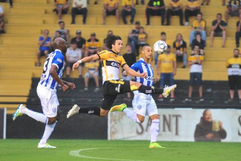 Campanha ruim e retrospecto desfavorável contra o Guarani