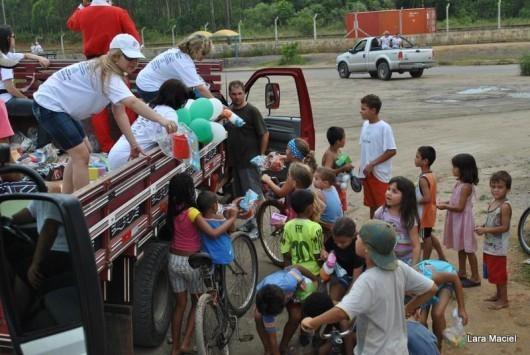 Grupo Amigos das Crianças realiza ação de Natal
