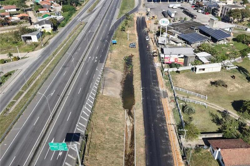 Obras alteram tráfego na BR-101 em Imbituba nesta segunda-feira