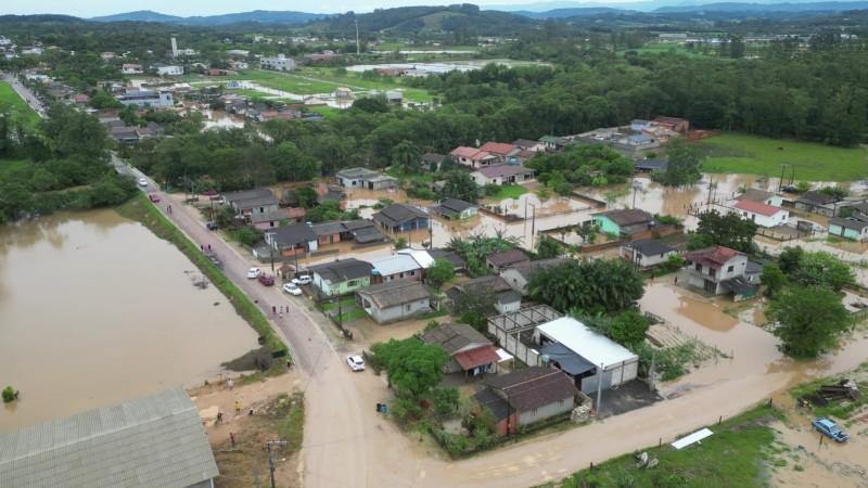 Morro da Fumaça: cerca de 200 pessoas são afetadas em Estação Cocal; rodovias foram interditadas