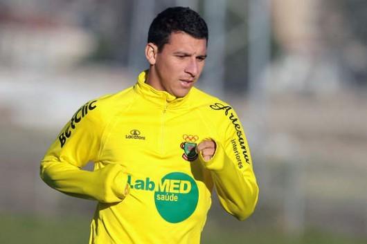 Novo zagueiro contratado pelo Tigre