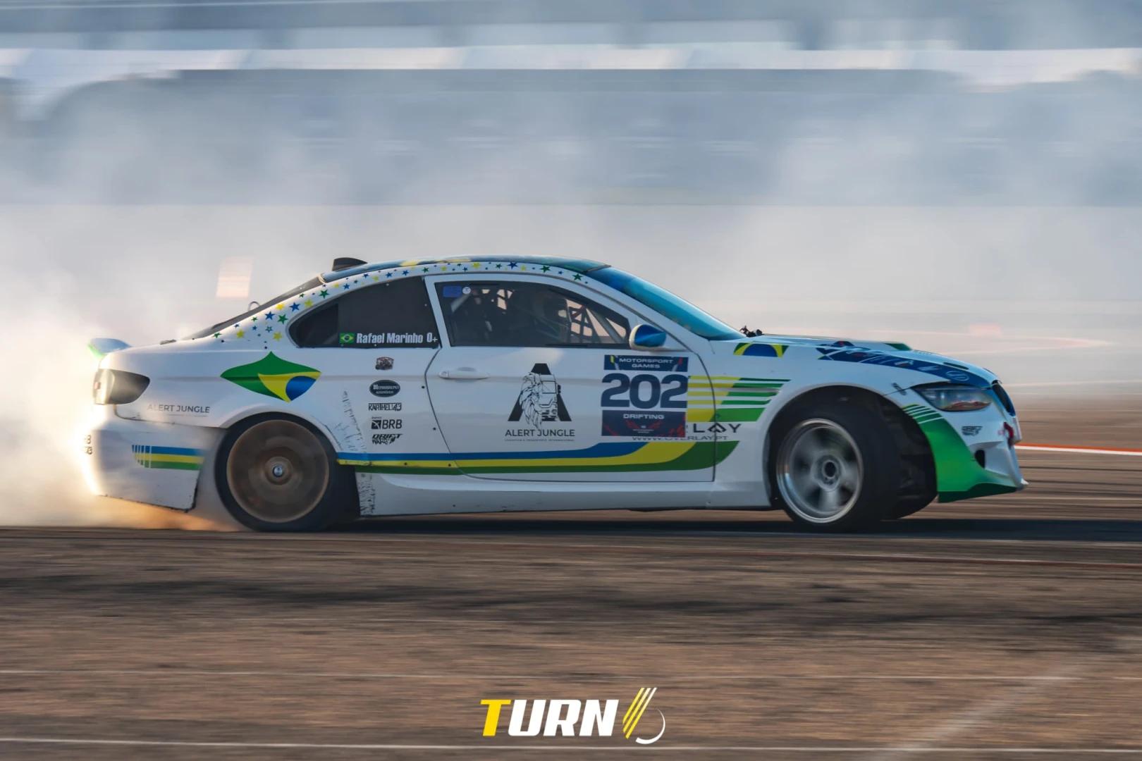 Piloto de Criciúma faz história e representa o Brasil em Mundial de Drift