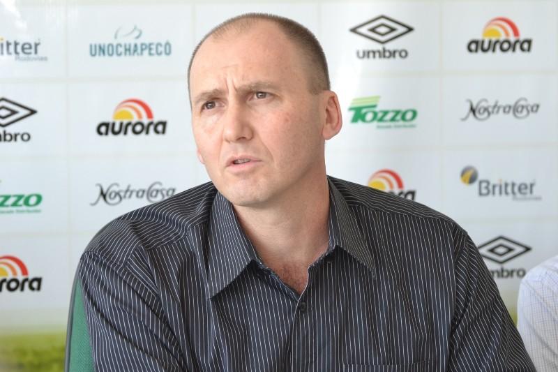 Dal Pozzo justifica visita ao Heriberto Hülse