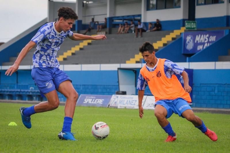 Caravaggio e Criciúma se enfrentam em jogo-treino de Sub-20