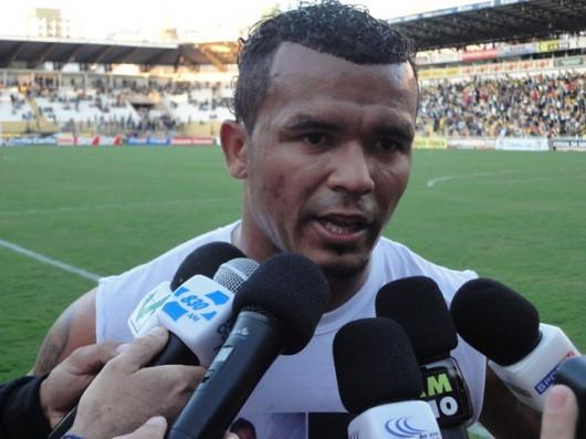 Zé Carlos deve ser anunciado como reforço do Figueirense