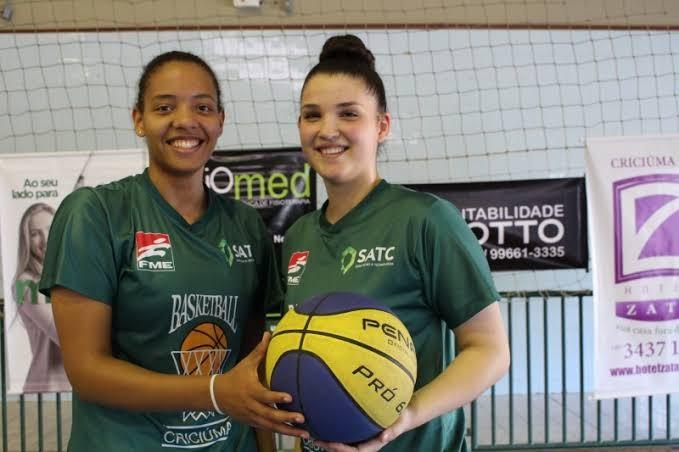 Ex-atletas de Criciúma contam experiências no basquete dos EUA