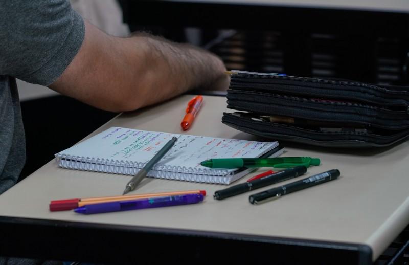 Estudantes que têm Uniedu podem renovar as bolsas no sistema a partir da próxima segunda-feira