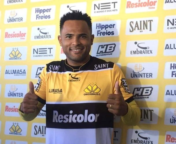 Lúcio Flávio projeta jogo de candidatos ao acesso em Campinas