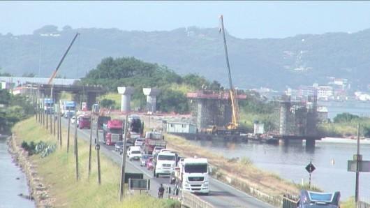 Câmera instalada em Laguna permite acompanhar construção da ponte Anita Garibaldi e monitorar trânsito na BR-101
