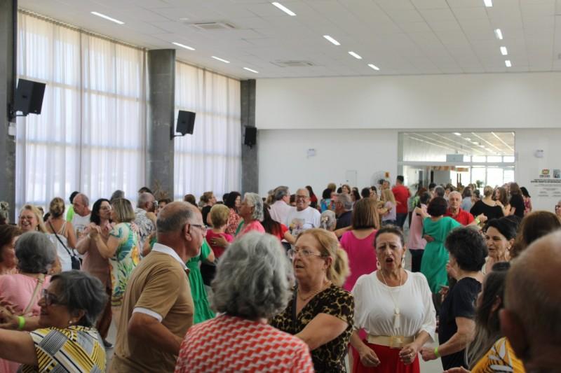 Baile da Terceira Idade encerra atividades do Centro de Convivência do Idoso