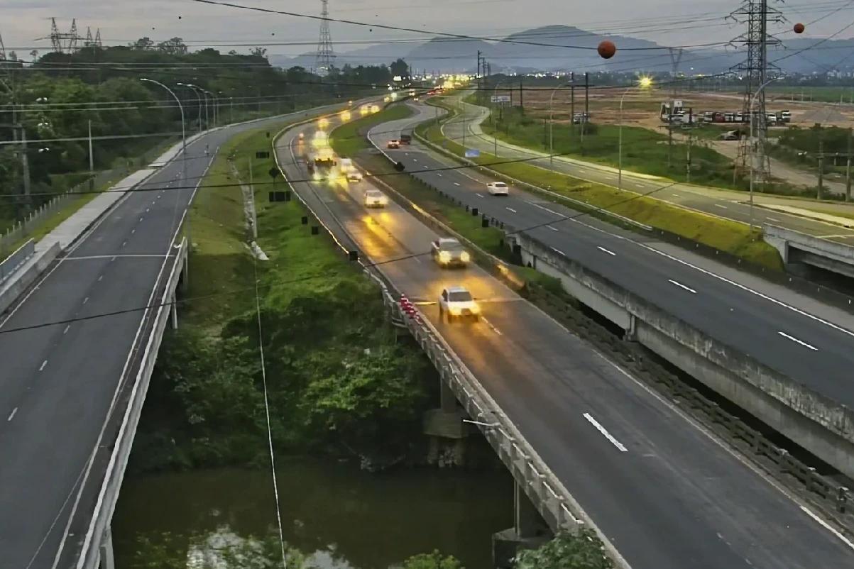 Ano Novo: BRs catarinenses devem registrar aumento de 75% no fluxo de veículos até o Réveillon