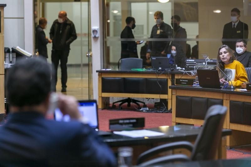 Assembleia vai questionar Celesc sobre retomada de corte de energia durante a pandemia