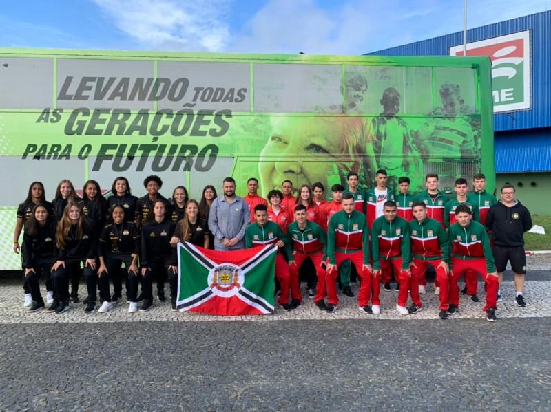 Mais de 230 atletas criciumenses embarcam rumo aos Joguinhos Abertos de Santa Catarina