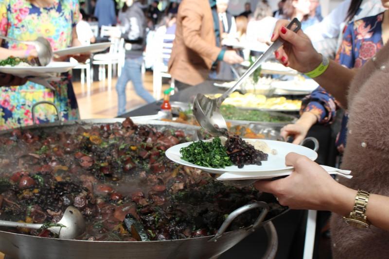 Associação Beneficente Nossa Casa realiza a 8ª Feijoada Mágica