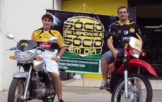 Criciúma entrega motos aos sócios
