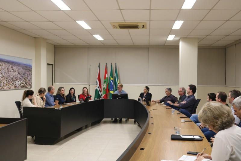 Clube do Jovem Empreendedor: experiência de empresários será levada às salas de aula