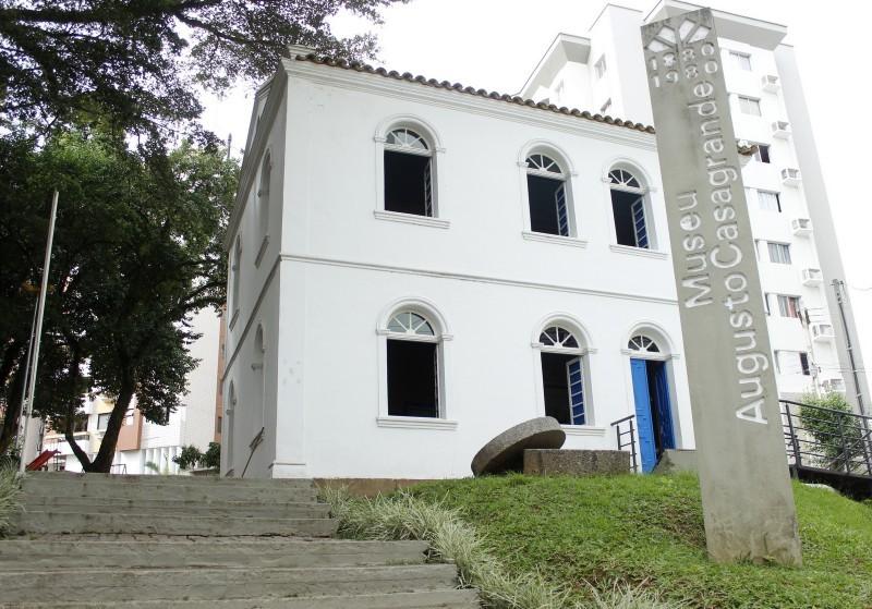 Sobrado que abriga museu Augusto Casagrande completa 100 anos em Criciúma
