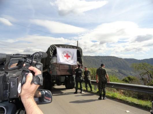 Campanha do Agasalho distribui cobertores e roupas na Serra Catarinense