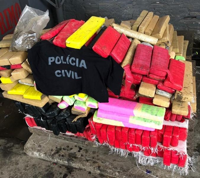 Polícia apreende mais de 350 quilos de maconha em Araranguá 