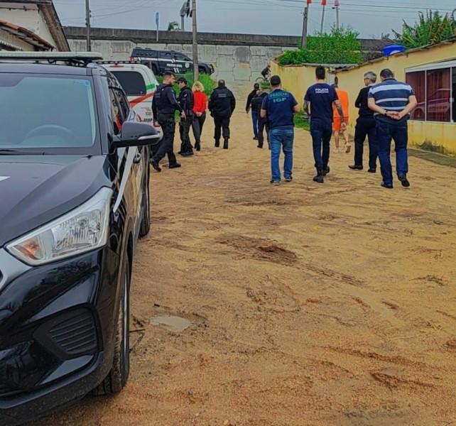 Divisão de Investigação Criminal e Polícia Cientifica promovem simulação de homicídio
