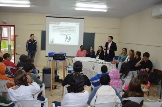 Estudantes da rede estadual recebem capacitação da Defesa Civil 
