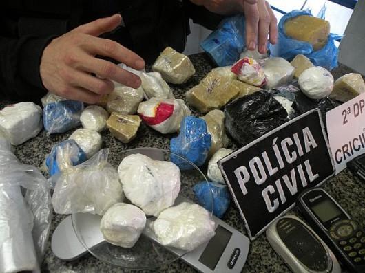 Polícia civil realiza maior apreensão de crack do ano