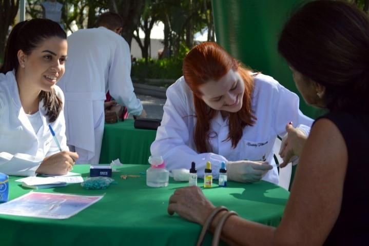Unesc leva orientações sobre uso racional de medicamentos para a população