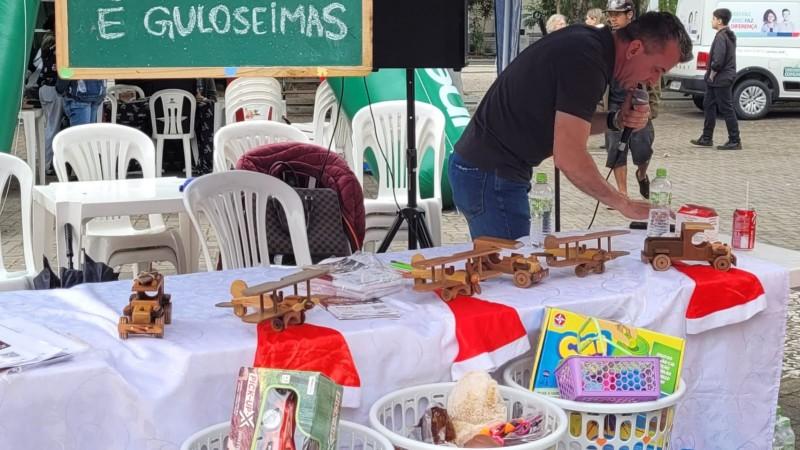 Sábado terá arrecadação de brinquedos e guloseimas na Praça Nereu Ramos