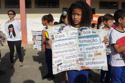 Dia da Independência leva milhares às ruas na região carbonífera